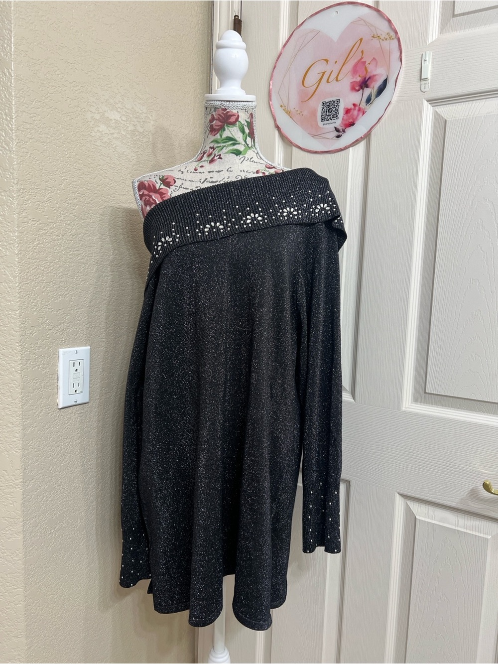 NWT Alison Andrews Plus 3X Black Sparkle Off The Shoulder Sweater